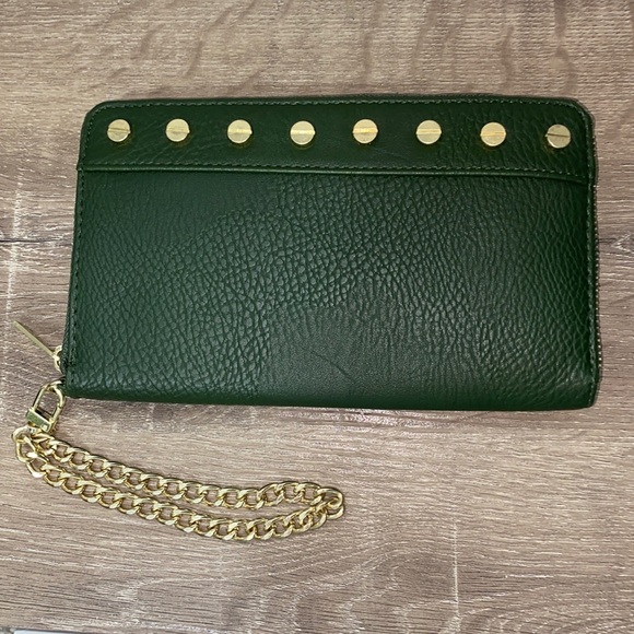 Olivia + Joy wristlet - Picture 2 of 7